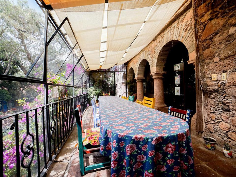 Casa De Los Espiritus Alegres By Rotamundos Guanajuato Exterior photo